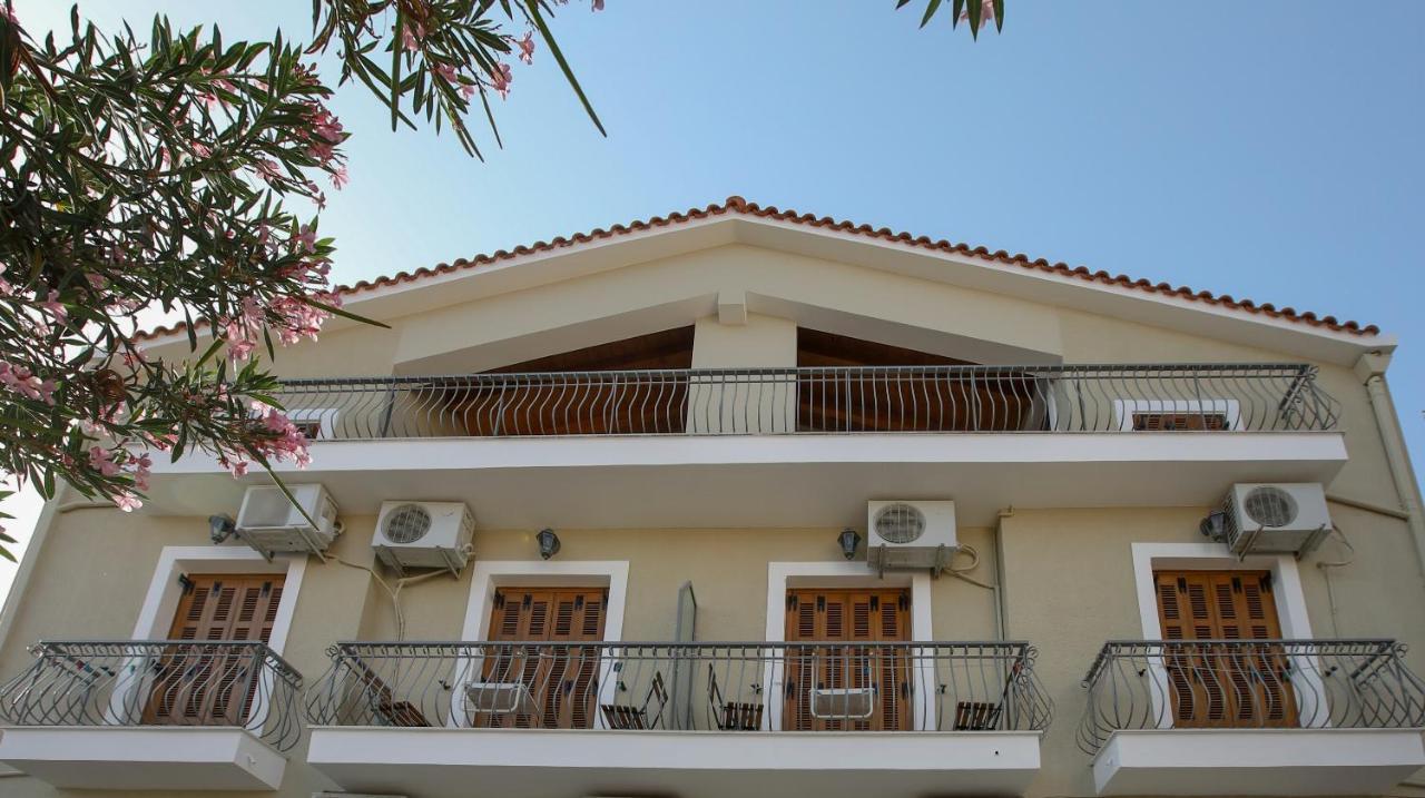 Papadatos Studios Argostoli  Exterior foto